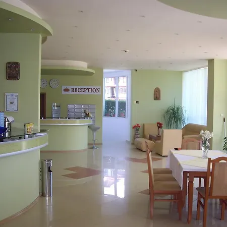 Ξενοδοχείο семеен идън Sveti Vlas