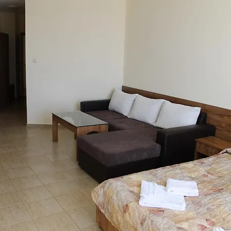 Ξενοδοχείο семеен идън 3*