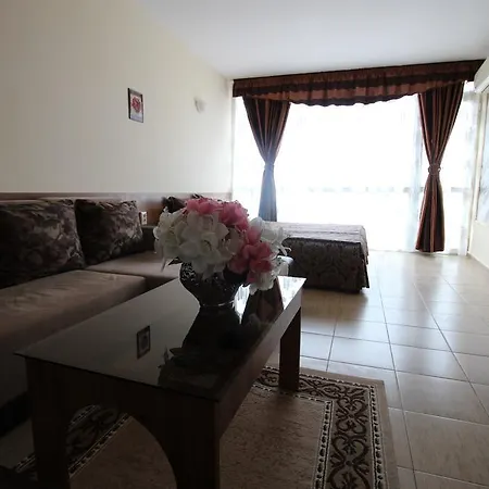 семеен идън Ξενοδοχείο