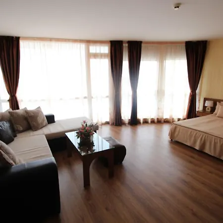 семеен идън Ξενοδοχείο Sveti Vlas