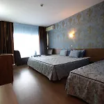 Hotel семеен идън