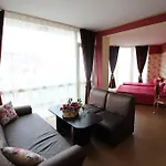семеен идън Hotel 3*