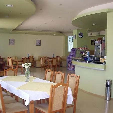 семеен идън Otel 3*