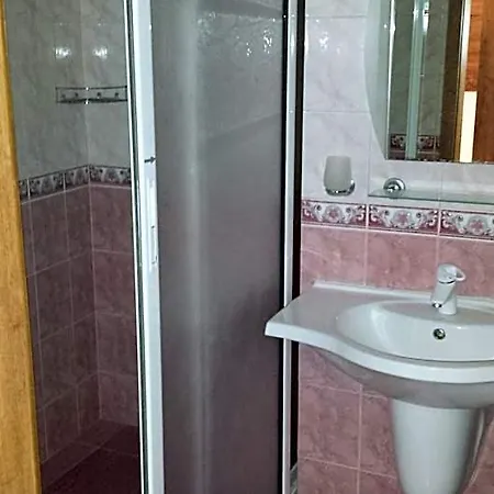 Hotel семеен идън
