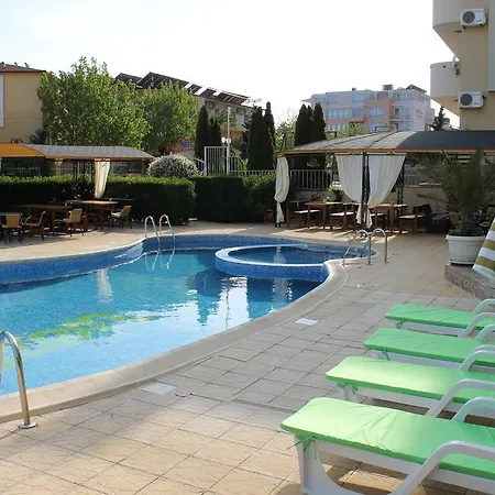 семеен идън