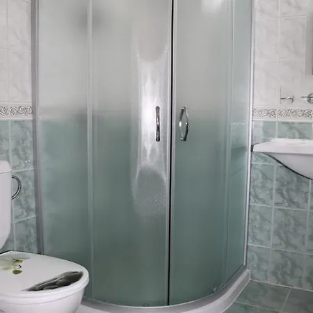 семеен идън Otel