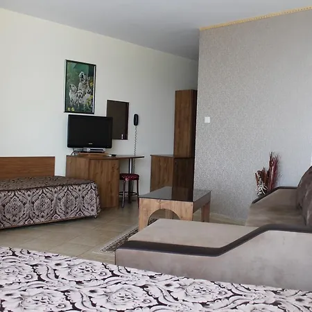 семеен идън Otel