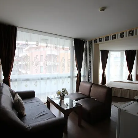 Otel семеен идън 3*